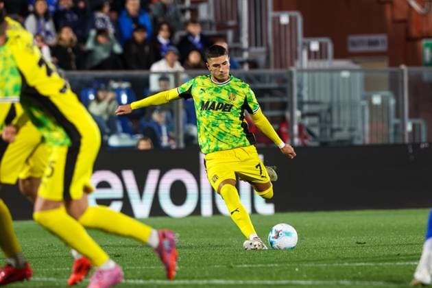 Cristian Volpato (US Sassuolo) during Como 1907 vs US Sassuolo, Italian football Coppa Italia match in Como, Italy, September 24 2025  Copyright: xMattiaxMartegani IPAxSportx xipa-agency.netx xx IPA_65693067 IPA_Agency_IPA65693067