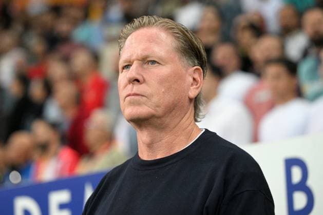 Zecorner Kayserispor v Besiktas - Turkish Super Lig KAYSERI, TURKIYE - SEPTEMBER 24: Head coach Markus Gisdol of Zecorner Kayserispor follows the Turkish Super Lig week 1 postponed match between Zecorner Kayserispor and Besiktas at RHG Enerturk Enerji Stadium in Kayseri, Turkiye, on September 24, 2025. Sercan Kucuksahin Anadolu Kayseri Turkey. Editorial use only. Please get in touch for any other usage.  Copyright: x2025xAnadoluxSercanxKucuksahinx