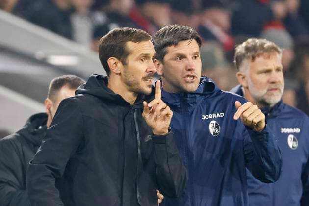 Julian Schuster (SC Freiburg, Trainer) und Florian Bruns (SC Freiburg, Co-Trainer) , Deutschland, Fussball, UEFA Europa League, 1. Spieltag, 2025 2026, SC Freiburg vs. FC Basel, 24.09.2025, Stadion am Wolfswinkel, Freiburg im Breisgau, Deutschland Freiburg im Breisgau Stadion am Wolfswinkel Baden-Württemberg Deutschland Copyright: xGrantxHubbsx