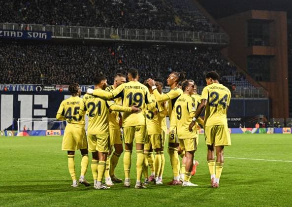 Dinamo Zagreb v Fenerbahce - UEFA Europa League ZAGREB, CROATIA - SEPTEMBER 24: Players of Fenerbahce celebrate after scoring a goal during the UEFA Europa League week 1 match between Dinamo Zagreb and Fenerbahce at Maksimir Stadium in Zagreb, Croatia on September 24, 2025. Elif Ozturk Anadolu Zagreb Croatia. Editorial use only. Please get in touch for any other usage.  Copyright: x2025xAnadoluxElifxOzturkx