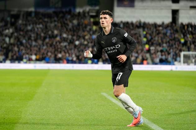 Huddersfield Town v Burton Albion, Huddersfield, UK - 20 Sep 2025 Phil Foden of Manchester City during the Carabao Cup Match between Huddersfield Town and Burton Albion at Accu Stadium on 20 September. Huddersfield Accu Stadium Yorkshire GBR Copyright: xHarryxCornish PPAUKx PPA-217612