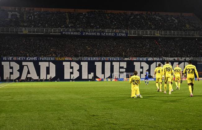 Dinamo Zagreb v Fenerbahce - UEFA Europa League ZAGREB, CROATIA - SEPTEMBER 24: Players of Fenerbahce celebrate after scoring a goal during the UEFA Europa League week 1 match between Dinamo Zagreb and Fenerbahce at Maksimir Stadium in Zagreb, Croatia on September 24, 2025. Elif Ozturk Anadolu Zagreb Croatia. Editorial use only. Please get in touch for any other usage.  Copyright: x2025xAnadoluxElifxOzturkx