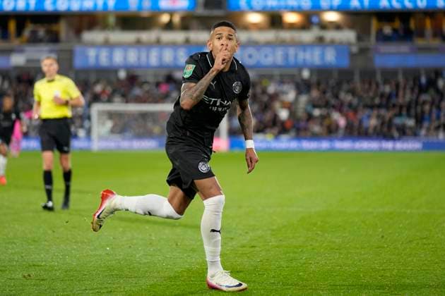 Huddersfield Town v Manchester City, UK - 23 Sep 2025 Goal celebrations for Savinho of Manchester City during the Carabao Cup Match between Huddersfield Town and Manchester City at Accu Stadium, Huddersfield on 24 September 2025. Huddersfield Accu Stadium GBR Copyright: xHarryxCornish PPAUKx PPA-217689