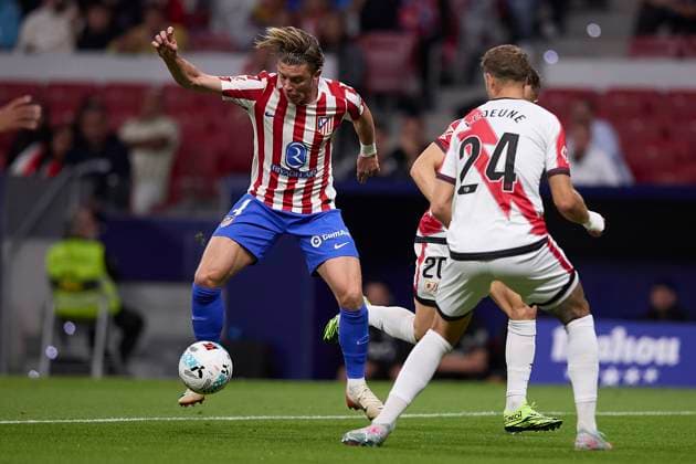 Conor Gallagher (Atletico de Madrid) controls the ball during the LaLiga EA Sports match between AtlÃ tico Madrid v Rayo Vallecano at Riyahd Air Metropolitano on September 24, 2025 in Madrid, Spain. (Photo by Manu Reino DeFodi Images) Conor Gallagher Atletico de Madrid controls the ball during the LaLiga EA Sports match between AtlÃ tico Madrid v Rayo Vallecano at Riyahd Air Metropolitano on September 24, 2025 in Madrid, Spain Photo by Manu Reino DeFodi Images