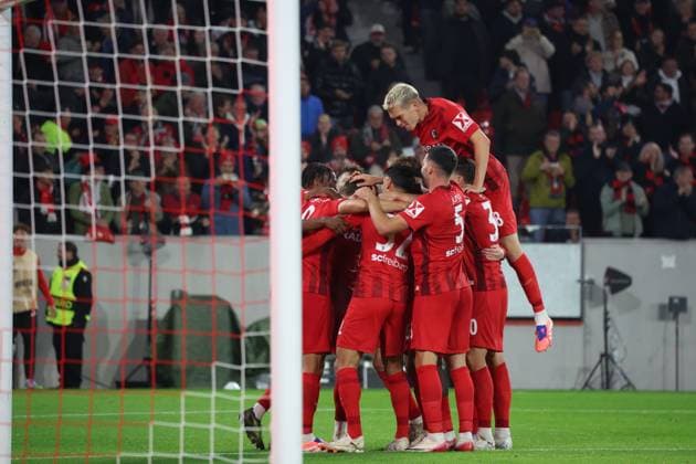 24.09.2025, xrekx, Fussball UEFA Europa League, SC Freiburg - FC Basel v.l. Torjubel nach dem Tor zum celebrating the goal celebrate 2:0 durch Maximilian Eggestein (SC Freiburg) mit Matthias Ginter (SC Freiburg) (DFL DFB REGULATIONS PROHIBIT ANY USE OF PHOTOGRAPHS as IMAGE SEQUENCES and or QUASI-VIDEO) Freiburg