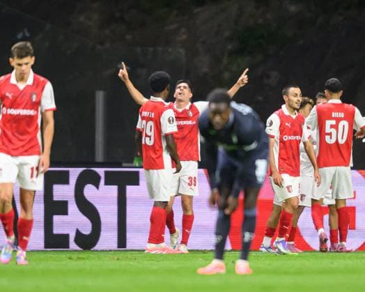 September 24, 2025, Braga, Braga, Portugal: FRAN NAVARRO from SC Braga seen celebrating his goal during the UEFA Europe League 2025 26 match between SC Braga and Feyenoord, on September 24, 2025 at Estadio Municipal de Braga, Braga, Portugal Braga Portugal - ZUMAl192 20250924_zsp_l192_033 Copyright: xMiguelxLemosx