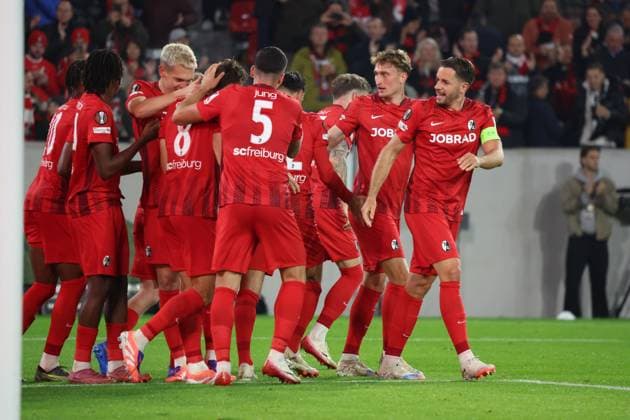 24.09.2025, xrekx, Fussball UEFA Europa League, SC Freiburg - FC Basel v.l. Torjubel nach dem Tor zum celebrating the goal celebrate 2:0 durch Maximilian Eggestein (SC Freiburg) mit Matthias Ginter (SC Freiburg) (DFL DFB REGULATIONS PROHIBIT ANY USE OF PHOTOGRAPHS as IMAGE SEQUENCES and or QUASI-VIDEO) Freiburg