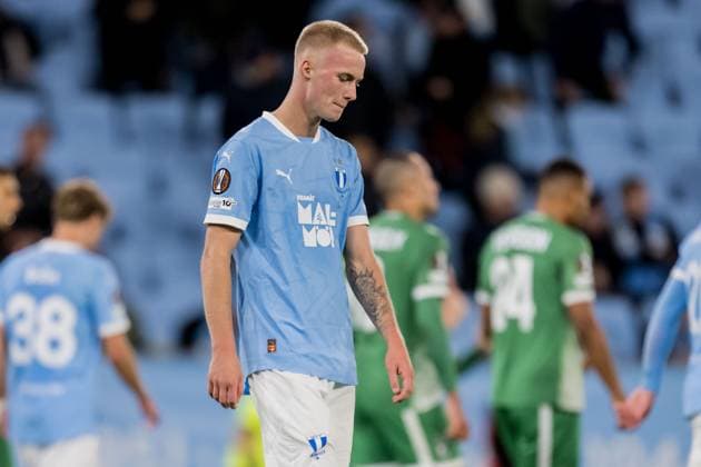 250924 Daniel Gudjohnsen of Malmö FF looks dejected after the UEFA Europa League football match between Malmö FF and Ludogorets on September 24, 2025 in Malmö. Photo: Petter Arvidson BILDBYRAN kod PA PA1085 fotboll football soccer fotball uefa europa league europa league malmö ff ludogorets bbeng bbauto depp Copyright: PETTERxARVIDSON BB250924PA231