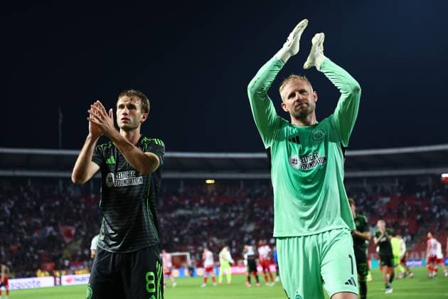 Benjamin Nygren and Kasper Schmeichel of Celtic after the match Crvena zvezda v Celtic, UEFA Europa League, Football, Rajko Mitic Stadium, Belgrade, Serbia - 24 Sep 2025Belgrade Rajko Mitic Stadium Serbia EDITORIAL USE ONLY No use with unauthorised audio, video, data, fixture lists, club league logos or live services. Online in-match use limited to 120 images, no video emulation. No use in betting, games or single club league player publications. Copyright: xNikolaxKrstic Shutterstockx 15498417ew