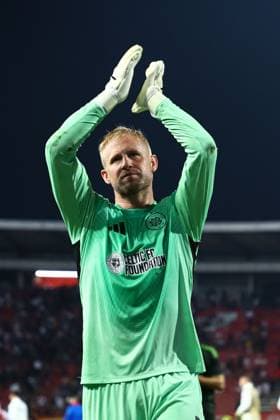 Kasper Schmeichel of Celtic after the match Crvena zvezda v Celtic, UEFA Europa League, Football, Rajko Mitic Stadium, Belgrade, Serbia - 24 Sep 2025Belgrade Rajko Mitic Stadium Serbia EDITORIAL USE ONLY No use with unauthorised audio, video, data, fixture lists, club league logos or live services. Online in-match use limited to 120 images, no video emulation. No use in betting, games or single club league player publications. Copyright: xNikolaxKrstic Shutterstockx 15498417ex
