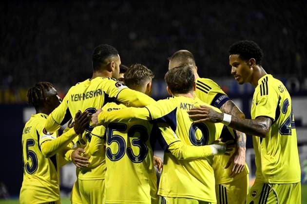 Croatia, Zagreb, 240925. Maksimir Stadium. UEFA Europa League 1st round match, GNK Dinamo - Fenerbahce SK. In the photo: Fenerbahce goal celebration. Photo: Ronald Gorsic CROPIX Copyright: xxRonaldxGorsicx rg_dinamo_fenerbahce10-240925