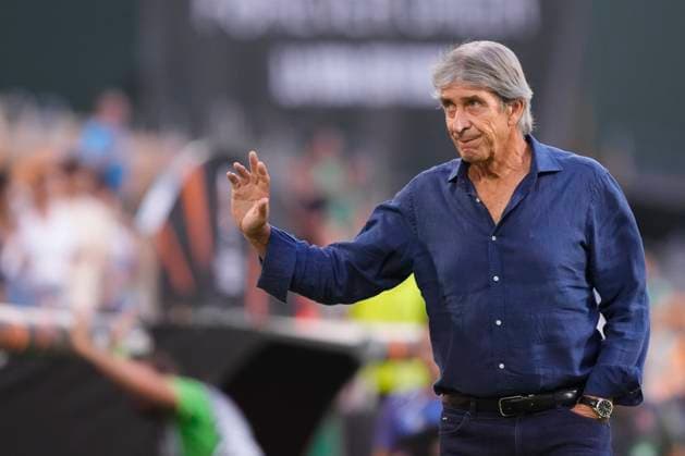 Real Betis Balompie v Nottingham Forest FC - UEFA Europa League 2025 26 League Phase MD1 Manuel Pellegrini head coach of Betis prior the UEFA Europa League 2025 26 League Phase MD1 match between Real Betis Balompie and Nottingham Forest FC at Estadio La Cartuja on September 24, 2025 in Seville, Spain. Seville Spain  Copyright: xJosexBretonx originalFilename:bretonhernandez-realbeti250924_npcU0.jpg