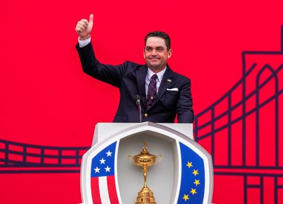 September 24, 2025, Bethpage, New York, USA: Team USA Captain Keegan Bradley speaks at the opening ceremony for the 2025 Ryder Cup at Bethpage State Park Golf Course Bethpage USA - ZUMAw109 20250924_fap_w109_048 Copyright: xDebbyxWongx