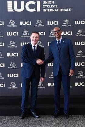 2025 UCI Road World Championships Picture by Simon Wilkinson SWpix.com - 25 09 2025 - Cycling - 2025 UCI Road World Championships - Kigali, Rwanda - 194th UCI Congress - KCC Kigali Convention Centre - (L to R) UCI President David Lappartient, President of Rwanda Paul Kagame Copyright: x xSWpix.comx(t axPhotographyxHubxLtd)xSimonxWilkinson SWpix.comx SWP-3030-6557