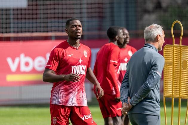 Paul Pogba Training At AS Monaco Football Club Center - France Paul Pogba seen at AS Monaco Football Club training center during collective team training in La Turbie, France, on September 25, 2025. Photo by Laurent Coust ABACAPRESS.COM LA TURBIE France  Copyright: xCoustxLaurent ABACAx