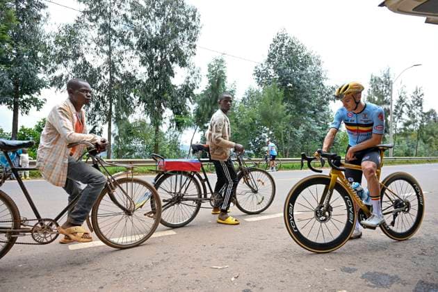 UCI 2025 Road World Championship, WM, Weltmeisterschaft Kigali 25 09 2025 - training ride KIGALI, RWANDA - SEPTEMBER 25 : Evenepoel Remco (BEL) pictured during a training ride prior to the 92nd edition of the UCI World Championships road race on September 25, 2025 in Kigali, Rwanda, 25 09 2025 Kigali Rwanda  Copyright: xJanxDexMeuleneirx