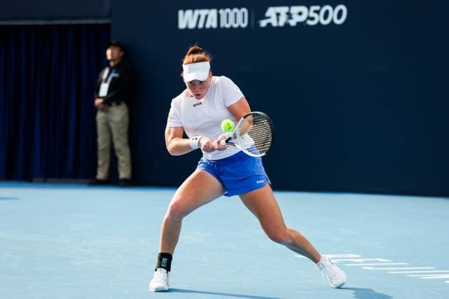 BEIJING, CHINA - SEPTEMBER 25: Ella Seidel of Germany competes in the Women s Singles Round of 128 match against Magdalena Frech of Poland on day 4 of the 2025 China Open at National Tennis Center on September 25, 2025 in Beijing, China.  Copyright: xVCGx 111593129810