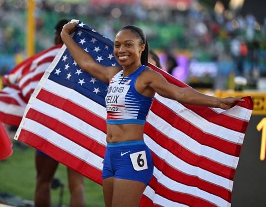 18th World Athletics Championships Oregon22, day 1 EUGENE, OREGON, UNITED STATES - JULY 15: Allyson Felix of Team United States smiles after winning bronze in the 4x400m Mixed Relay Final during the eighteenth edition of the World Athletics Championships in Eugene, Oregon, United States on July 15, 2022. Oregon United States. Editorial use only. Please get in touch for any other usage.  Copyright: x2025xAnadoluxMustafaxYalcÄ±nx