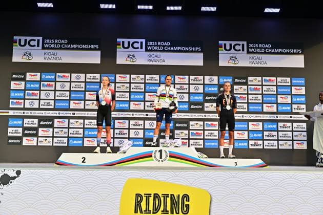 Gery CÃ lia, ChladoÅˆova Viktoria, Blasi Paula Straßenrennen Frauen U23 Straßen-WM 2025 Ruanda Gery CÃ lia (France) gewinnt vor ChladoÅˆova Viktoria (Slovakia), Blasi Paula (Spain)Straßenrennen Frauen U23 World Championships WU - Road Race (WC) Straßen-Weltmeisterschaft im Radsport 2025 Road World Championships 2025 UCI Cycling WM 119,3 km Kigali, Ruanda, World Championships WE - ITT (WC). 25.09.2025