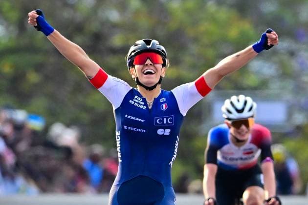 Gery CÃ lia Straßenrennen Frauen U23 Straßen-WM 2025 Ruanda Gery CÃ lia, Frankreich, France gewinnt Straßenrennen Frauen U23 World Championships WU - Road Race (WC) Straßen-Weltmeisterschaft im Radsport 2025 Road World Championships 2025 UCI Cycling WM 119,3 km Kigali, Ruanda, World Championships WE - ITT (WC). 25.09.2025