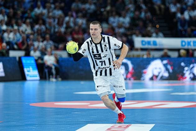 Elias Ellefsen a Skipagotu (THW Kiel, 71) GER, THW Kiel vs. GWD Minden, Handball, 1. Bundesliga, Spieltag 15, Saison 2025 2026, 25.09.2025 GER, THW Kiel vs. GWD Minden, Handball, 1. Bundesliga, Spieltag 15, Saison 2025 2026, 25.09.2025 Kiel Copyright: xEibner-Pressefoto MarcelxvonxFehrnx EP_MFN