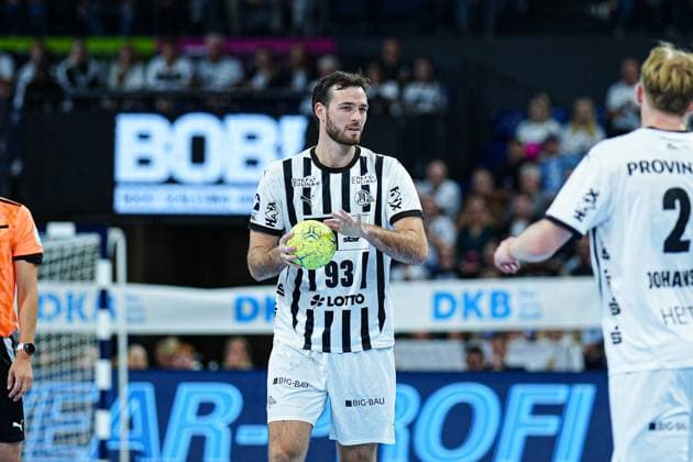 Veron Nacinovic (THW Kiel, 93) GER, THW Kiel vs. GWD Minden, Handball, 1. Bundesliga, Spieltag 15, Saison 2025 2026, 25.09.2025 GER, THW Kiel vs. GWD Minden, Handball, 1. Bundesliga, Spieltag 15, Saison 2025 2026, 25.09.2025 Kiel Copyright: xEibner-Pressefoto MarcelxvonxFehrnx EP_MFN
