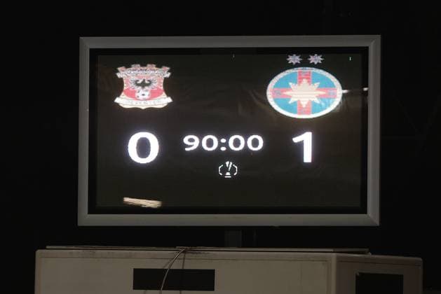 DEVENTER , 25-09-2025 , Stadium De Adelaarshorst , season 2025 2026 , UEFA Europa League League phase . match between Go Ahead Eagles and FCSB, Picture shows 0-1 final sore Go Ahead Eagles - FCSB  x31193082x Copyright:
