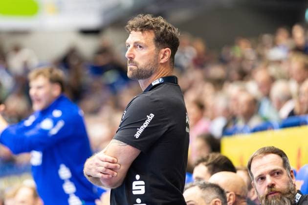 25.09.2025, xkwix, Handball, 1. Handball-Bundesliga, DAIKIN HBL 2025 26, TBV Lemgo Lippe - Bergischer HC, PHOENIX CONTACT Arena: Florian Kehrmann (TBV Lemgo Lippe Cheftrainer) NRW Deutschland