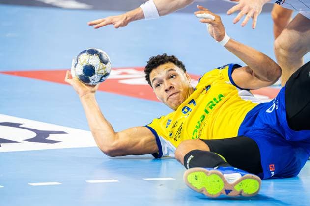 KIELCE 25.09.2025 MECZ 3. KOLEJKA LIGA MISTRZOW PILKA RECZNA MEZCZYZN SEZON 2025 2026 --- MENS HANDBALL EHF CHAMPIONS LEAGUE SEASON 2025 2026 MATCH: INDUSTRIA KIELCE - FUCHSE BERLIN THEO MONAR FOT. MICHAL TRZPIS 400MM.PL NEWSPIX.PL --- newspix.pl 