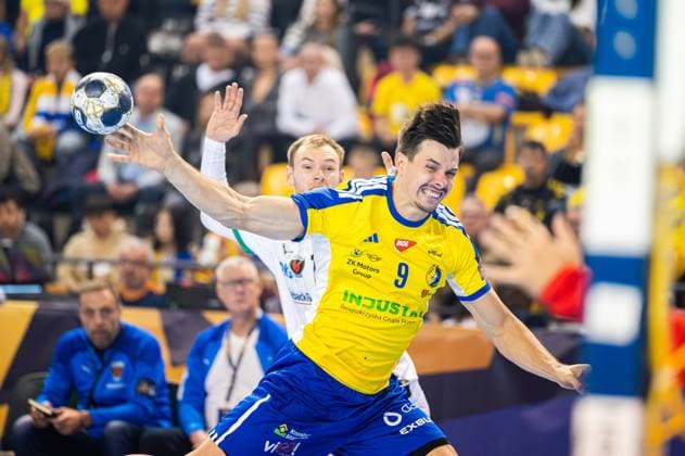 KIELCE 25.09.2025 MECZ 3. KOLEJKA LIGA MISTRZOW PILKA RECZNA MEZCZYZN SEZON 2025 2026 --- MENS HANDBALL EHF CHAMPIONS LEAGUE SEASON 2025 2026 MATCH: INDUSTRIA KIELCE - FUCHSE BERLIN SZYMON SICKO FOT. MICHAL TRZPIS 400MM.PL NEWSPIX.PL --- newspix.pl 