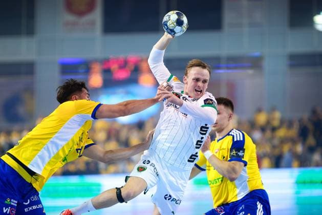 2025.09.25 Kielce Pilka reczna , Liga Mistrzow EHF , sezon 2025 26 Industria Kielce - Fuechse Berlin N z Tobias Grondahl Foto Tomasz Fafara PressFocus 2025.09.25 Kielce Handball , EHF Champions League , 2025 2026 season Industria Kielce - Fuechse Berlin Tobias Grondahl Credit: Tomasz Fafara PressFocus NEWSPIX.PL --- newspix.pl 