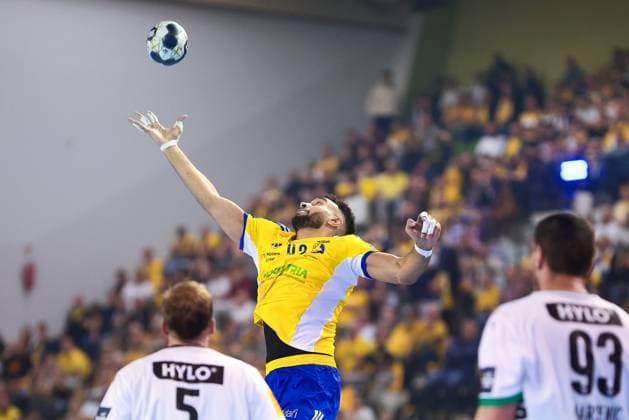 2025.09.25 Kielce Pilka reczna , Liga Mistrzow EHF , sezon 2025 26 Industria Kielce - Fuechse Berlin N z Hassan Kaddah Foto Tomasz Fafara PressFocus 2025.09.25 Kielce Handball , EHF Champions League , 2025 2026 season Industria Kielce - Fuechse Berlin Hassan Kaddah Credit: Tomasz Fafara PressFocus NEWSPIX.PL --- newspix.pl 