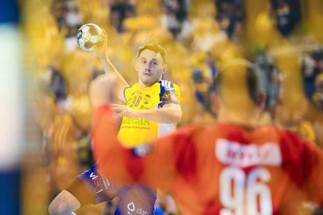 2025.09.25 Kielce Pilka reczna , Liga Mistrzow EHF , sezon 2025 26 Industria Kielce - Fuechse Berlin N z Piotr Jarosiewicz Foto Tomasz Fafara PressFocus 2025.09.25 Kielce Handball , EHF Champions League , 2025 2026 season Industria Kielce - Fuechse Berlin Piotr Jarosiewicz Credit: Tomasz Fafara PressFocus NEWSPIX.PL --- newspix.pl 