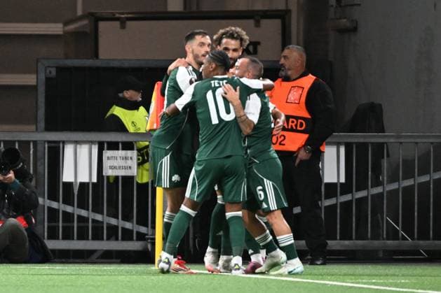BERN, SWITZERLAND - SEPTEMBER 25: Anass Zaroury of Panathinaikos celebrating his goal 0:2 with the teammates during the UEFA Europa League 2025 26 League Phase MD1 match between BSC Young Boys and Panathinaikos FC at Stadion Wankdorf on September 25, 2025 in Bern, Switzerland. Bern Stadion Wankdorf Bern Switzerland Copyright: xJustPictures.ch ManuelxWinterbergerx jp-en-EuSpIm-MWI_3574
