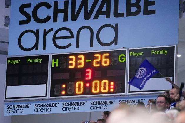 25.09.2025, xydrx, Handball, 1.HBL, VFL Gummersbach - TVB Stuttgart, Schwalbe-Arena: Gummersbach siegt mit 33:26, feature, Nordrhein-Westfahlen Deutschland
