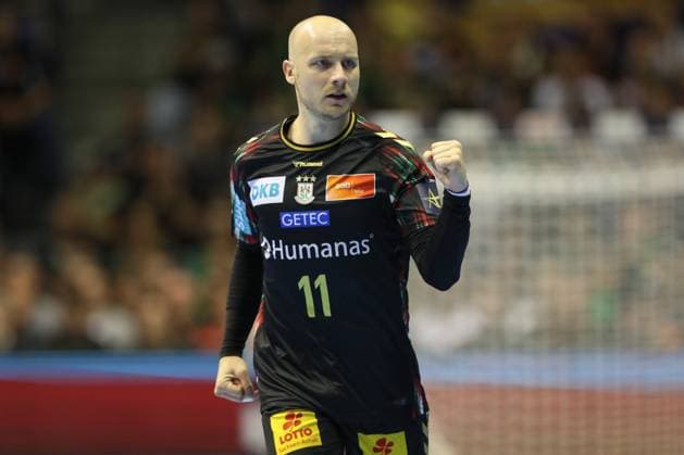 25.09.2025, xtgx, Handball, EHF Champions League, SC Magdeburg - Wisla Plock v.l. Daniel Pettersson (Magdeburg, 11) Jubel, Torjubel, jubelt ueber das Tor, celebrate the goal, celebration Magdeubrg