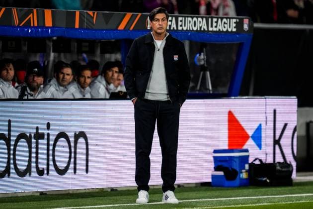 UTRECHT, NETHERLANDS - SEPTEMBER 25: Olympique Lyonnais head coach Paulo Fonseca looks on during the UEFA Europa League 2025 26 League Phase MD1 match between FC Utrecht and Olympique Lyonnais at Stadion Galgenwaard on September 25, 2025 in Utrecht, Netherlands. (Photo by Rene Nijhuis) SPO  Copyright: xRenexNijhuis