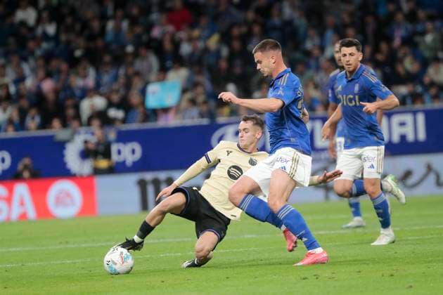 Spanish La Liga EA Sports soccer match Real Oviedo vc FC Barcelona, Barca at Carlos Tartiere stadium in Oviedo, Asturias, Spain 25 september 2025 Marc Casado 900 Cordon Press  900 CordonxPress LOF - Real Oviedo vs FC Barcelona
