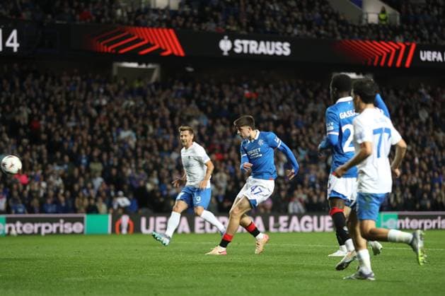 Mikey Moore of Rangers fires over the crossbar during the Europa League league phase match at Ibrox Stadium, Glasgow. Rangers v Genk - UEFA Europa League - League Phase - Ibrox Stadium, Glasgow, Lanarkshire, Scotland, UK - 25 Sep 2025Glasgow Ibrox Lanarkshire United Kingdom  Copyright: xO Rourke RangersxFC Shutterstockx 15504270ct
