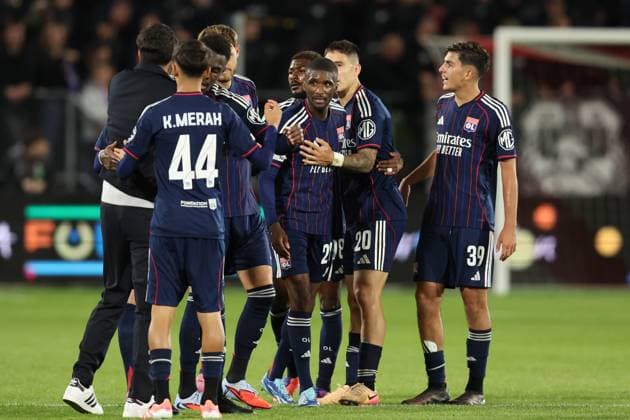 Players of Lyon celebrates after winning the game during the UEFA Europa League, League phase, MD1 football match FC Utrecht vs Olympique Lyon at the Galgenwaard for the UEFA Europa League season 2025-2026 in UTRECHT, Netherlands on 25 september 2025, (photo by Peter Lous EYE4images DeFodi Images) Players of Lyon celebrates after winning the game during the UEFA Europa League, League phase, MD1 football match FC Utrecht vs Olympique Lyon at the Galgenwaard for the UEFA Europa League season 2025 2026 in UTRECHT, Netherlands on 25 september 2025, photo by Peter Lous EYE4images DeFodi Images