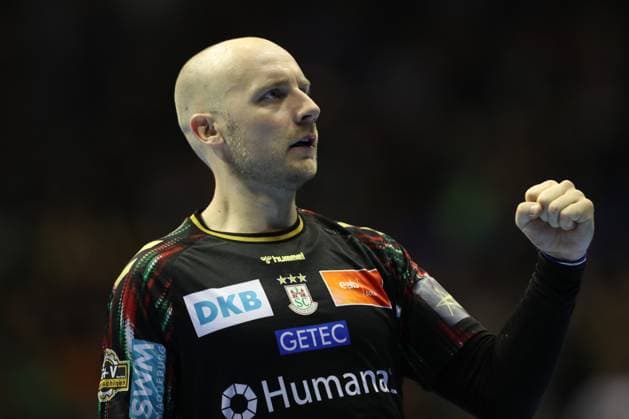 25.09.2025, xtgx, Handball, EHF Champions League, SC Magdeburg - Wisla Plock v.l. Daniel Pettersson (Magdeburg, 11) Jubel, Torjubel, jubelt ueber das Tor, celebrate the goal, celebration Magdeubrg