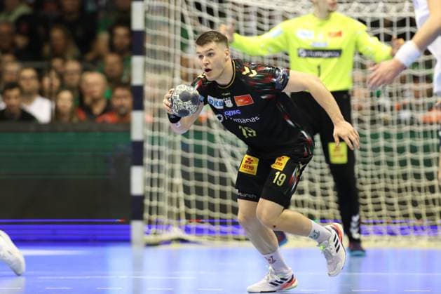 25.09.2025, xtgx, Handball, EHF Champions League, SC Magdeburg - Wisla Plock v.l. Elvar Orn Jonsson (Magdeburg, 19) Magdeubrg