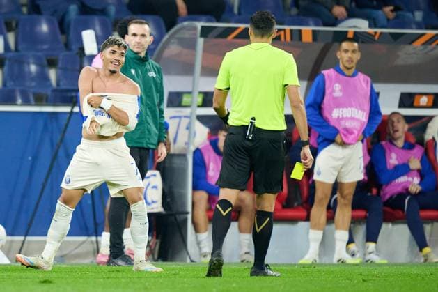 Salzburg, Österreich 25. September 2025: Europa League - 2025 2026 - RB Salzburg vs. FC Porto Im Bild: Der Torschuetze Torschütze zum 0:1 William Gomes (FC) Red Bull Arena