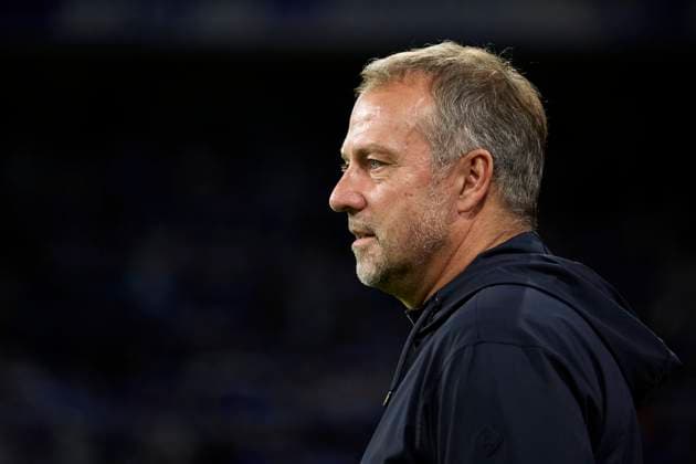 Real Oviedo v FC Barcelona, Barca - LaLiga EA Sports Hansi Flick head coach of FC Barcelona looks on during the LaLiga EA Sports match between Real Oviedo and FC Barcelona at Carlos Tartiere on September 25, 2025, in Oviedo, Spain. Oviedo Carlos Tartiere Asturias Spain RL_ROVvFCB_000041 Copyright: xRicardoxLarreinax