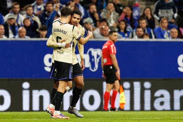 September 25, 2025, Oviedo, Spain: Pau Cubarsi Paredes (L) and Ronald Federico Araujo da Silva FC Barcelona, Barca seen celebrating a goal during the LaLiga EA SPORTS game between teams of Real Oviedo and FC Barcelona at Carlos Tartiere Stadium. Final score; Real Oviedo 3:1 FC Barcelona Oviedo Spain - ZUMAs197 20250925_aaa_s197_387 Copyright: xMaciejxRogowskix