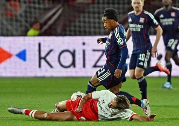 Match Europa League Utrecht - OL PHOTOPQR LE PROGRES Stéphane GUIOCHON - 25 09 2025 - Match Europa League Utrecht - OL -Au Pays Pays à Utrecht match de l Europa League saison 2025-2026 Utrecht - OL ici Malick Fofana France  Copyright: xPHOTOPQR LExPROGRES MAXPPPxStéphanexGUIOCHONx 20250925LPL8277 20250925LPL8277