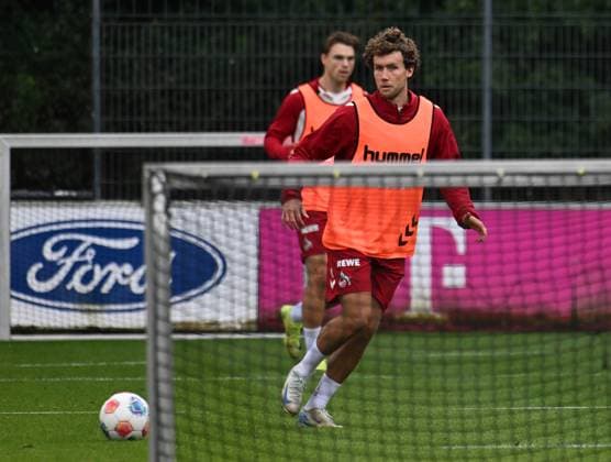 26.09.2025 , xophax, Fussball 1.Bundesliga, 1.FC Koeln 1.FC Koeln Training vor dem Stuttgart - Spiel. Luca Waldschmidt wieder dabei. (DFL DFB REGULATIONS PROHIBIT ANY USE OF PHOTOGRAPHS as IMAGE SEQUENCES and or QUASI-VIDEO) Koeln