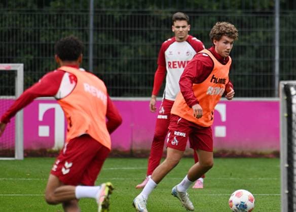 26.09.2025 , xophax, Fussball 1.Bundesliga, 1.FC Koeln 1.FC Koeln Training vor dem Stuttgart - Spiel. Luca Waldschmidt wieder dabei. (DFL DFB REGULATIONS PROHIBIT ANY USE OF PHOTOGRAPHS as IMAGE SEQUENCES and or QUASI-VIDEO) Koeln