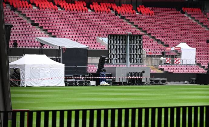 26.09.2025 , xophax, Fussball 1.Bundesliga, 1.FC Koeln Erste Aufbauten im Rhein Energie Stadion für die Jahreshauptversammlung am Samstag den 27.09.2025. (DFL DFB REGULATIONS PROHIBIT ANY USE OF PHOTOGRAPHS as IMAGE SEQUENCES and or QUASI-VIDEO) Koeln