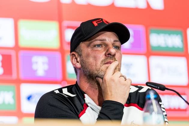 1. FC Köln Pressekonferenz; 26.09.2025 Lukas Kwasniok (Trainer 1. FC Köln) Pressekonferenz 1. FC Köln; RheinEnergiestadion, 26.09.2025 Copyright: xBEAUTIFULxSPORTS Wunderlx